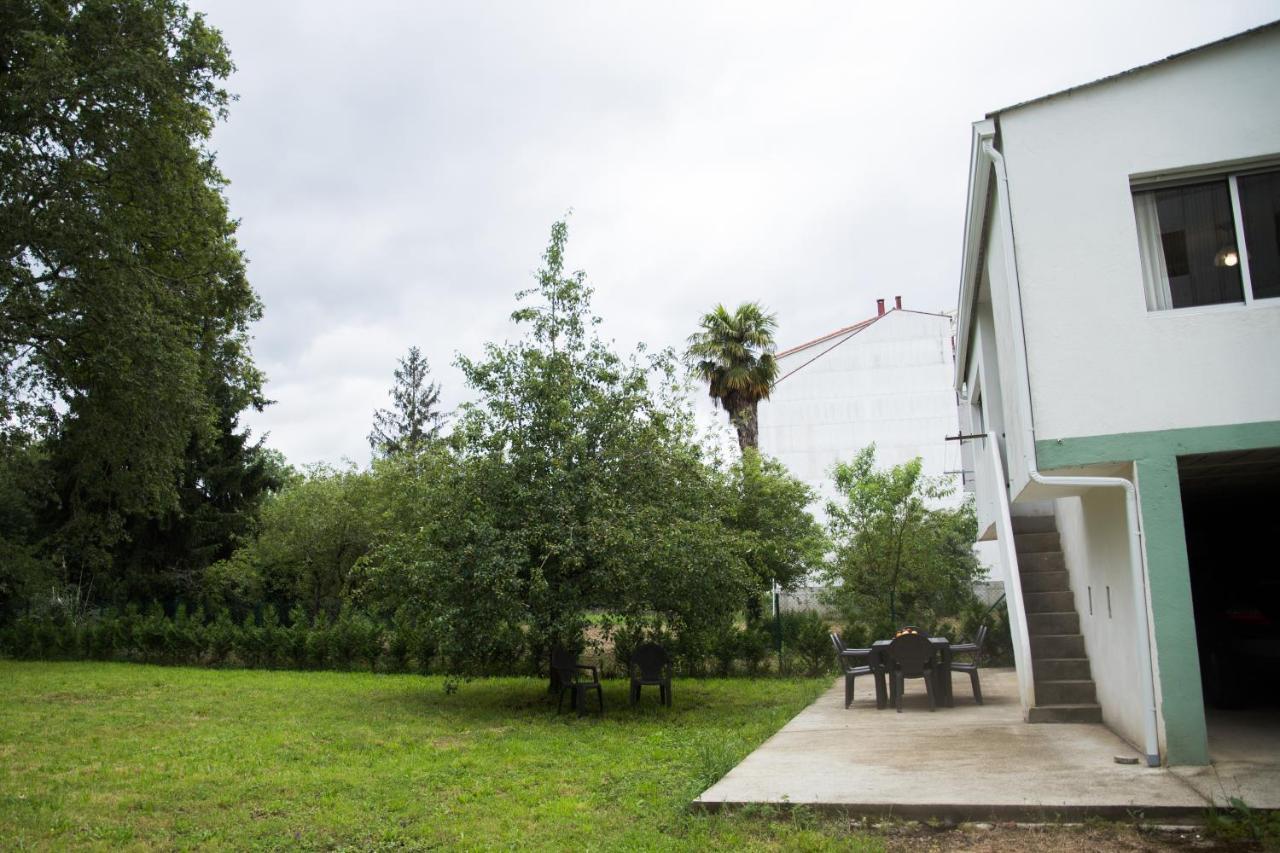 La Casa Del Rio - A 13 Kilometros De Santiago Villa Sigueiro Exterior photo